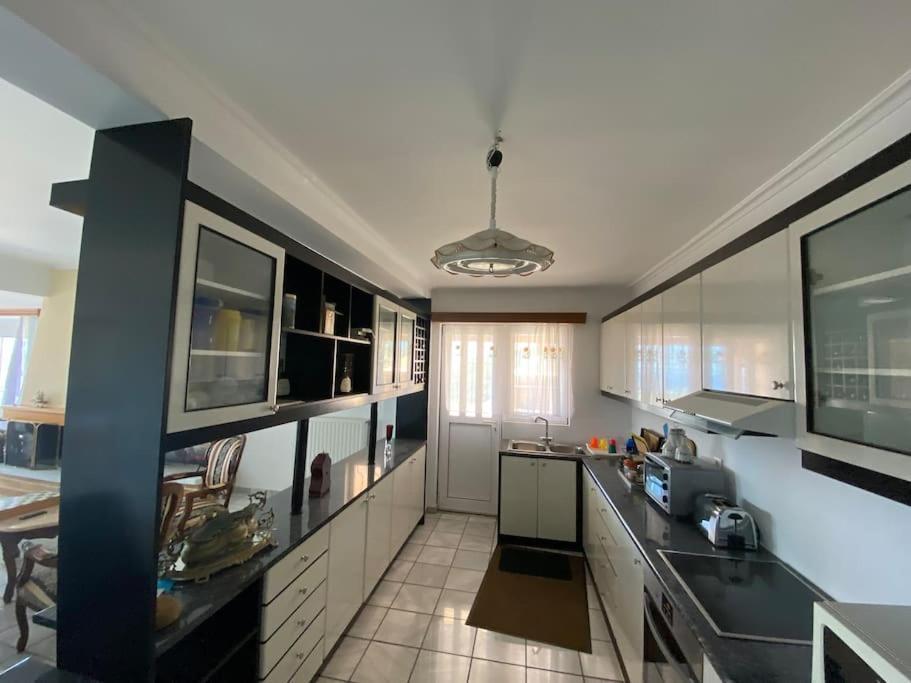 Eagles Nest Villa Athenian Riviera In Aghia Marina Near Lagonisi, Next To The Beach Close To Athens Airport Agia Marina  المظهر الخارجي الصورة