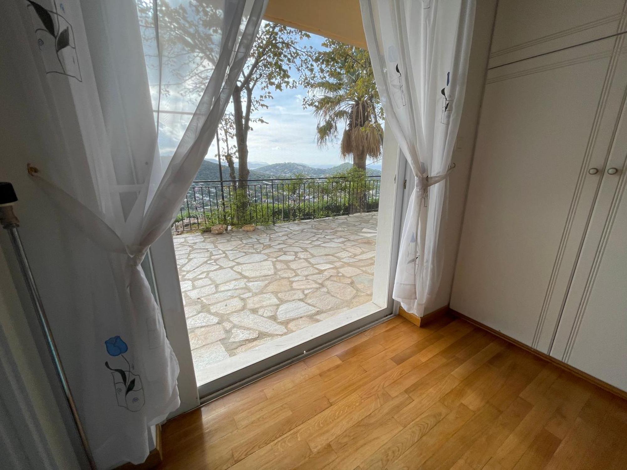 Eagles Nest Villa Athenian Riviera In Aghia Marina Near Lagonisi, Next To The Beach Close To Athens Airport Agia Marina  المظهر الخارجي الصورة
