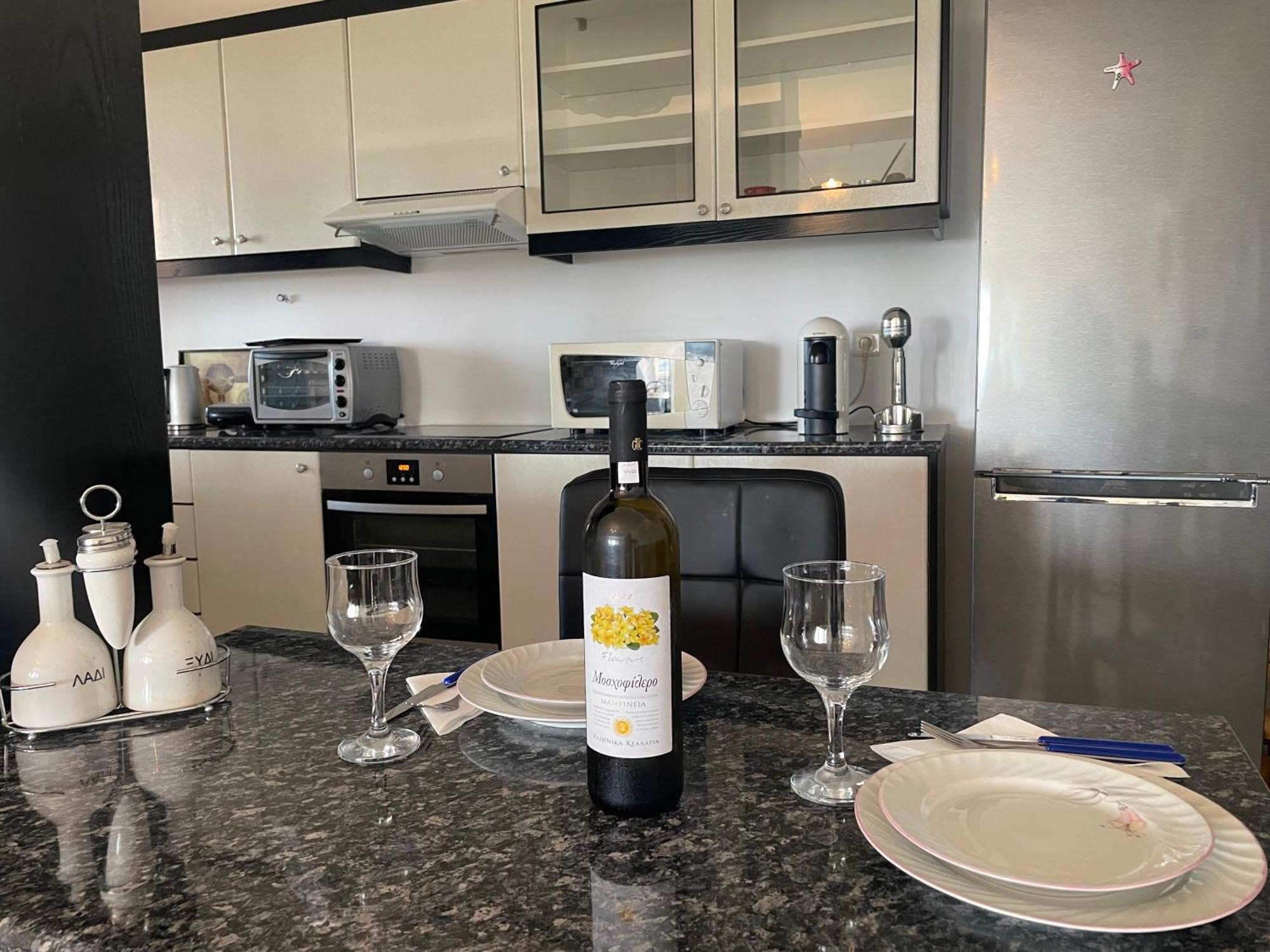 Eagles Nest Villa Athenian Riviera In Aghia Marina Near Lagonisi, Next To The Beach Close To Athens Airport Agia Marina  المظهر الخارجي الصورة